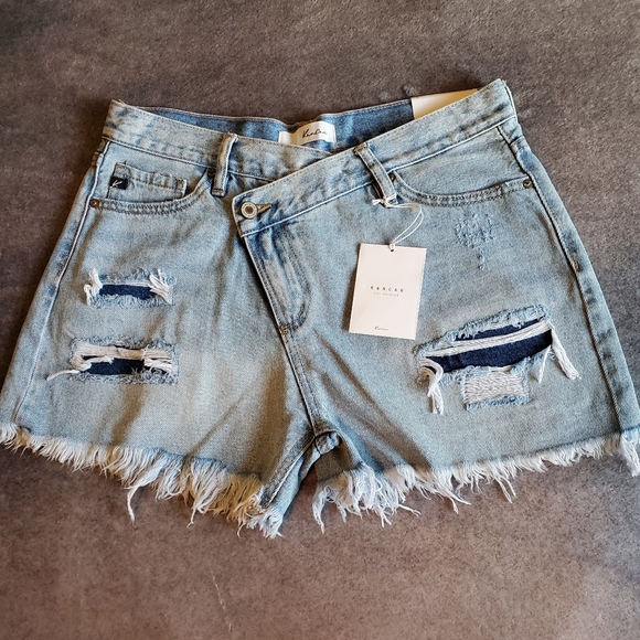 KanCan Cross Over High Rise Shorts Size XL - Picture 6 of 12